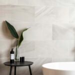 rodas-white-60x30-bathroom-lifestyle-2300-2_1